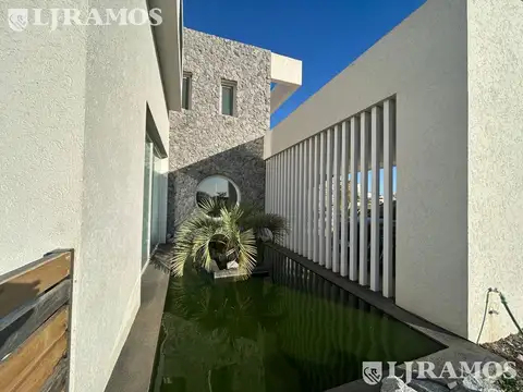 Casa en Venta en Puertos - Barrio Costas, USD 695.000