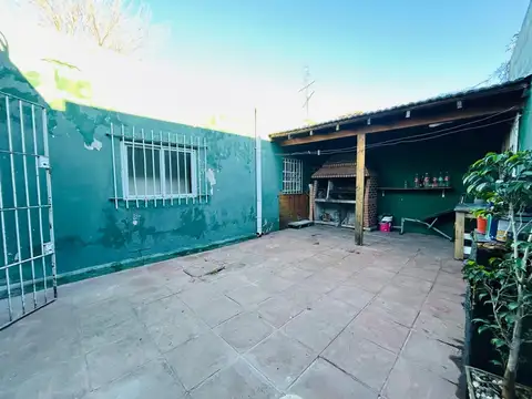Depto Tipo Casa en Venta de 4 ambientes