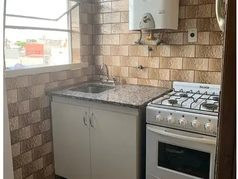 Departamento 2 ambientes con 1 baño