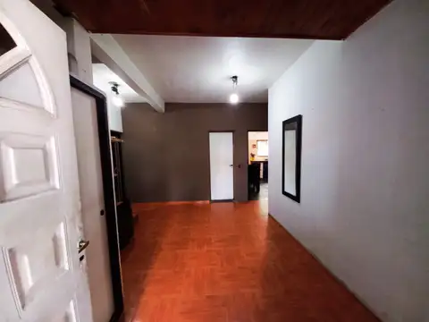 VENTA | CASA 2 AMB| SAN MARTÍN |152 m2 | COCHERA DOBLE |TERRAZA | PARRILLA | LOTE PROPIO