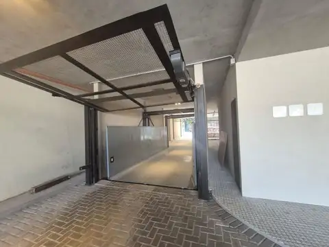 Departamento en Venta con 2 cochera