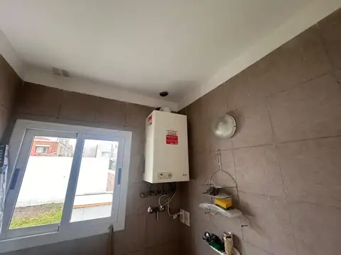 Depto Tipo Casa en Venta de 2 dormitorios