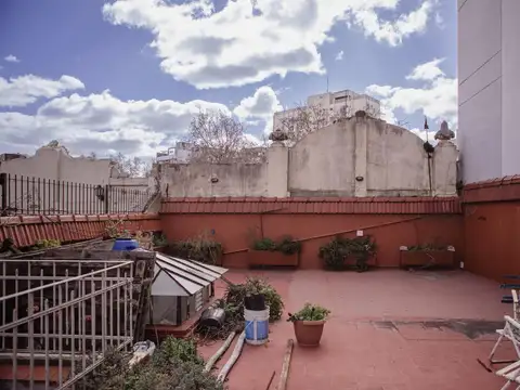 Depto Tipo Casa en Venta de 5 dormitorios