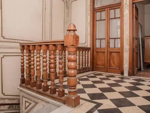 Depto Tipo Casa en Venta de 6 ambientes