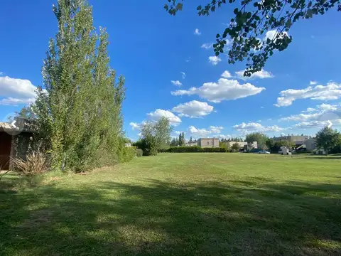 Terreno en venta en Barrio Privado Aguadas, Funes | 820 m² | Orientación Norte | Escritura inmediata