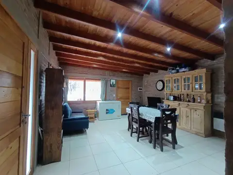 Casa en Venta con 1 cochera