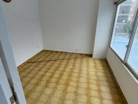 SE VENDE DPTO 3 AMBIENTES EN PINAMAR