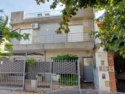 PH 3 Amb. con patio y terraza propia