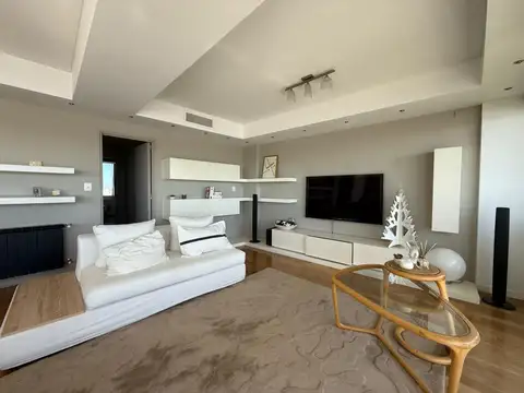 Departamento en Venta con 2 cocheras