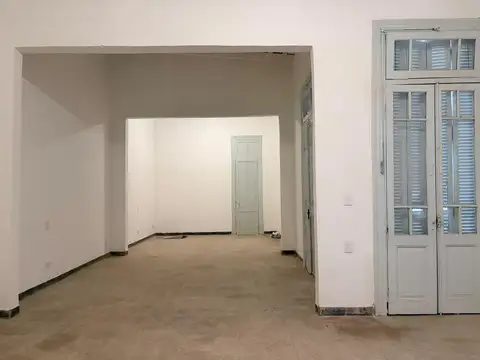 Casa apto comercial 5 ambientes en Paternal