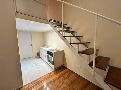 Depto Tipo Casa en Venta en Recoleta, USD 109.000