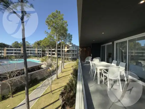 Venta en Renata Norte Pinamar I Departamento de dos dormitorios con terraza y cochera