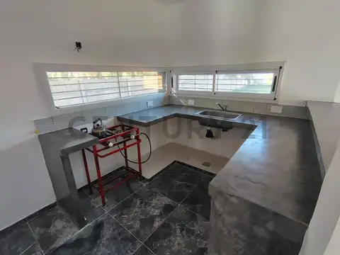 Casa en Venta en Villa Elisa, USD 115.000