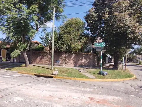 CORRIENTES Y BARABINO - ZONA MULTIFAMILIAR