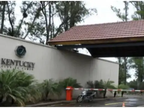 KENTUCKY  - CLUB DE CAMPO