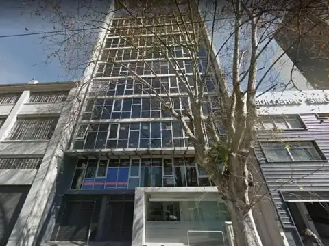 Excelente Oficina en Alquiler en el Barrio de Monserrat