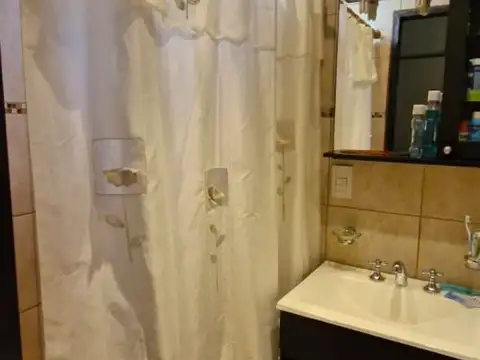 Casa en Venta en El Palomar, USD 110.000