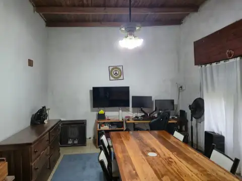 Casa en Venta en Los Hornos, USD 38.000