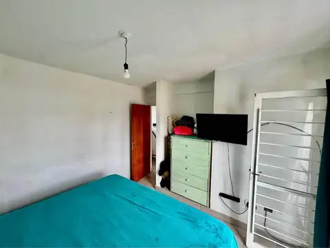 Exc duplex 2 dorm jardín vta en B° El Huaico