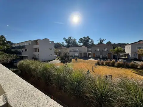 Departamento en Venta en Saravi Village, USD 101.000