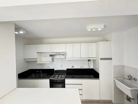 Departamento en Alquiler con 1 cocheras