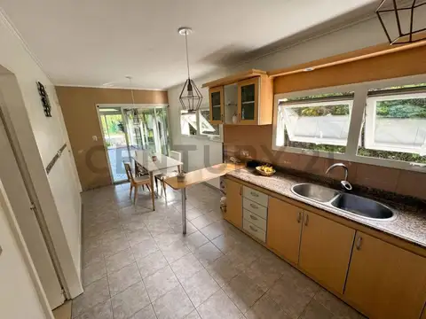 Casa en Venta en Berazategui, USD 319.000