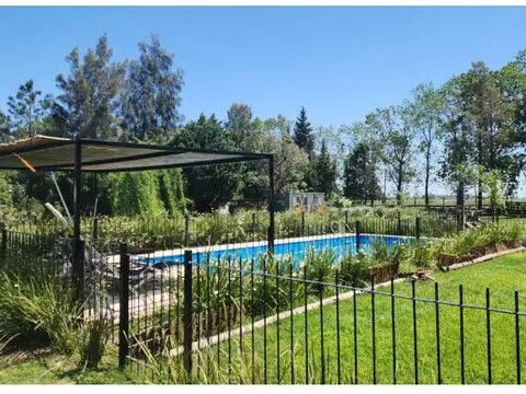 Casa en Alquiler en Roldan, USD 1.800