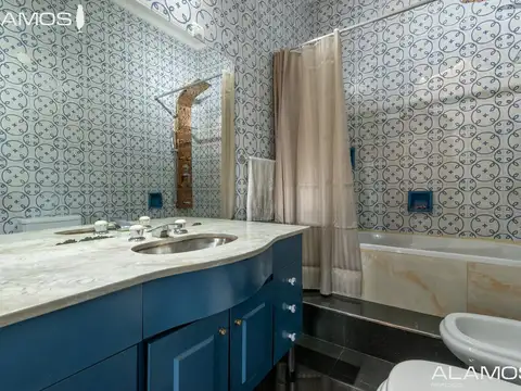 Depto Tipo Casa en Venta 40 años