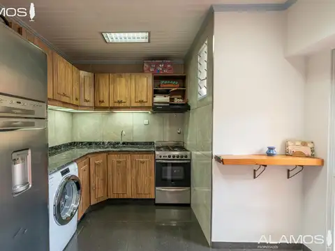 Depto Tipo Casa en Venta en Ramos Mejía, USD 120.000
