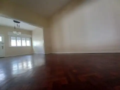Depto Tipo Casa en Alquiler en Beccar, $ 1.500.000