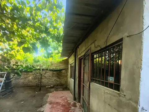 VENTA DE CASA 3 AMB PTE DERQUI ESCRITURA A REFAC