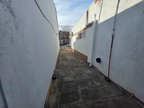 Depto Tipo Casa en Venta de 2 ambientes