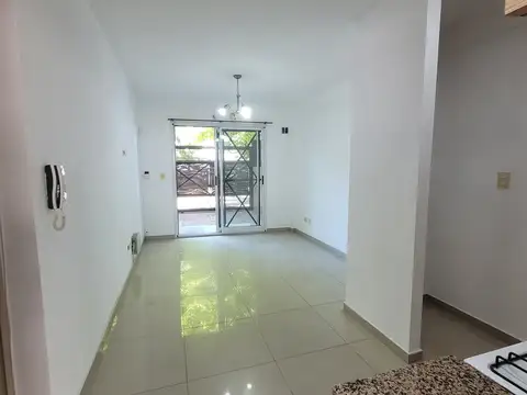 Depto Tipo Casa en Venta de 2 ambientes