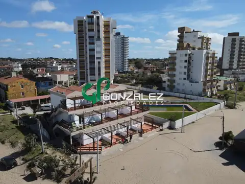 Dto 3 ambientes con cochera 