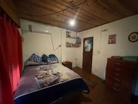 Casa en Alquiler con 1 cochera
