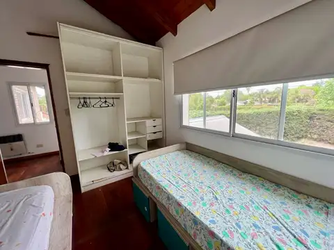 Casa en Alquiler de 3 dormitorios