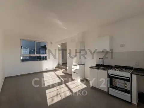 Departamento 4 ambientes con 2 baños