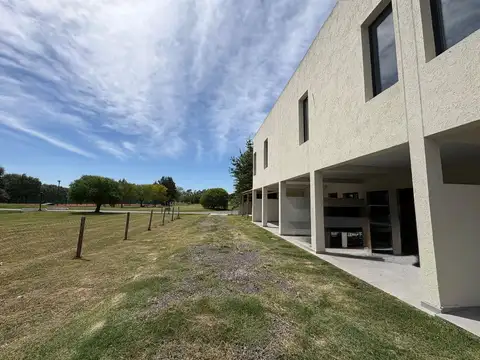 VENTA DUPLEX 4 AMB A ESTRENAR CARDALES VILLAGE