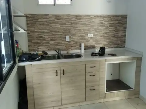 Depto Tipo Casa en Venta en Caseros, USD 45.000