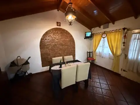 Depto Tipo Casa en Venta de 4 ambientes