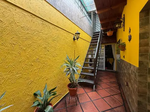 Depto Tipo Casa en Venta en Lomas del Mirador, USD 35.000