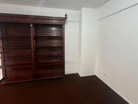 Avenida Santa Fe 2400