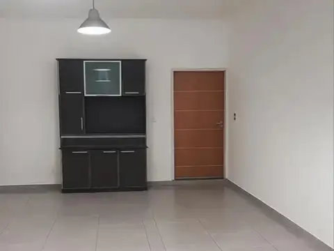 Casa en venta - 2 Dormitorios 3 Baños - Lomas del Mirador