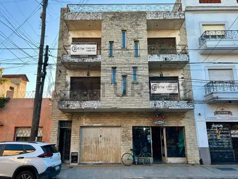 LOTE EN VENTA EN BLOCK CON LOCAL, 3 UNIDADES Y TERRAZA - ZONA C2 - CARAPACHAY, VICENTE LÓPEZ