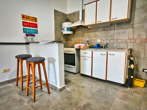 Casa 3 ambientes con 1 baño