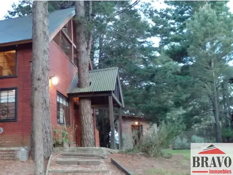 Chalet en venta + lote libre