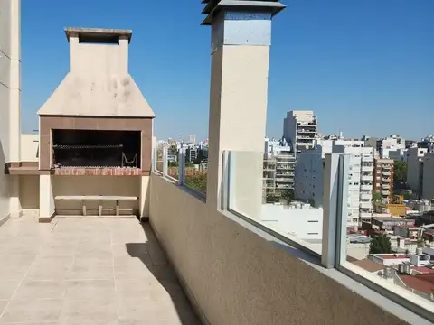 ALQUILER MONOAMBIENTE CON BALCON - PLAZA IRLANDA