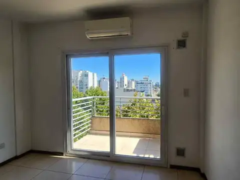 Departamento en Alquiler en Villa General Mitre, $ 550.000