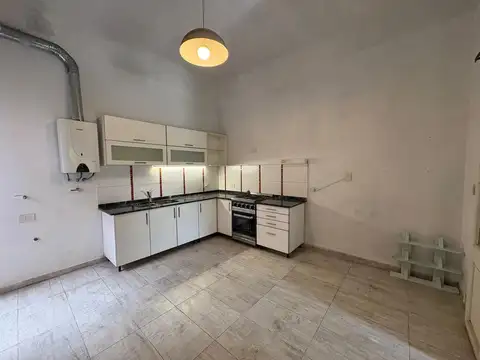 Casa en alquiler en Echesortu un dormitorio