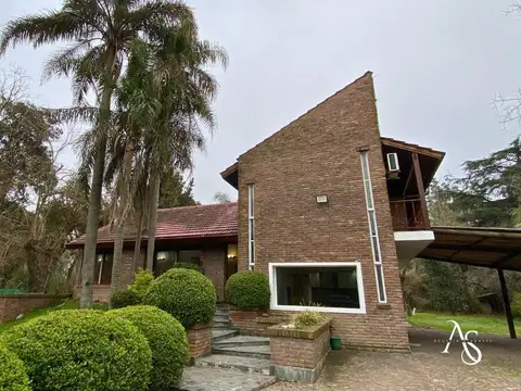 Casa en Alquiler de 3 dormitorios